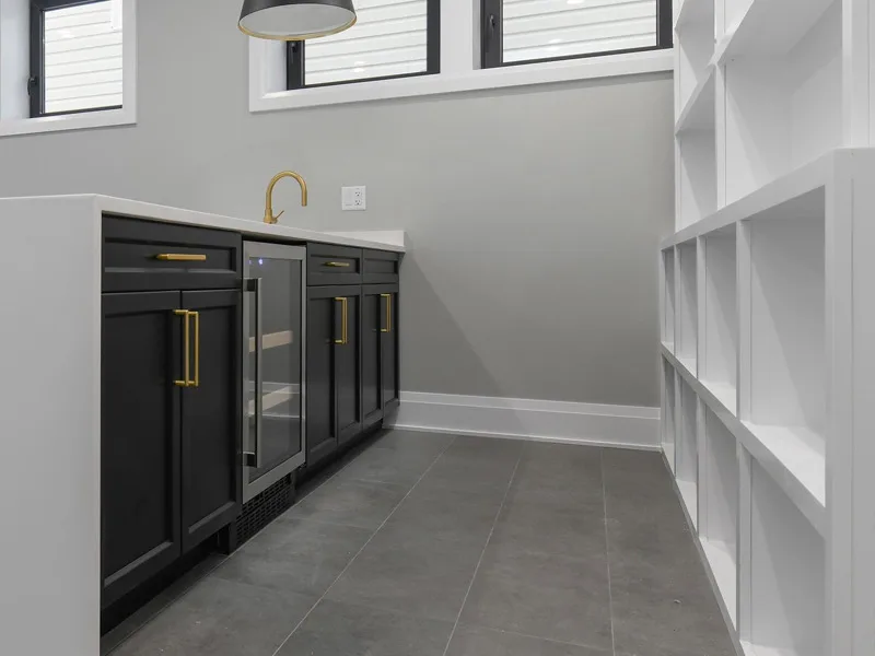 Basement finishing Chicago — 32 Build