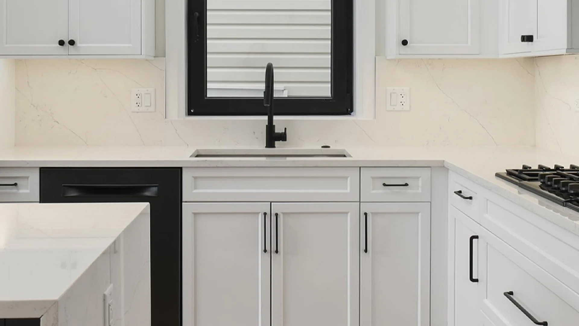 Cabinet installation Chicago — 32 Build